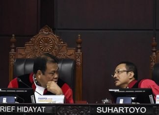 Khawatirkan Dana Desa Dua Kepala Desa Gugat UU COVID-19