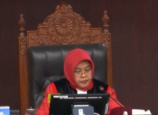 Hakim Ingatkan MK Tak Tangani Kasus Konkret, Pada Sidang UU Pornografi