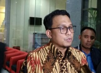 KPK Cecar Tersangka Adanya Perintah Khusus Lelang Proyek di Kemenag
