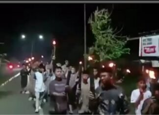 Sambut Ramadhan 1445 Hijriah,Warga Gunung Selan Pawai Obor