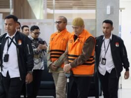 KPK Tahan Dua Tersangka Korupsi Kuota Haji, Kerugian Negara Rp622 Miliar