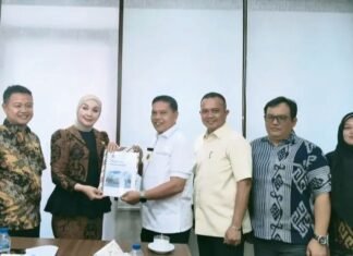 Sambangi DPR RI, Bupati Lebong Azhari SH., MH, Jemput Program Pemerintah Pusat