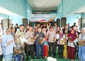 Peduli Akan Perekonomian Masyarakat, Pemkab Lebong Salurkan Bantuan Pangan Kepada 17.039 KPM